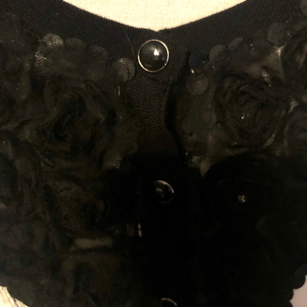 Sweater - Picture 5 of 5